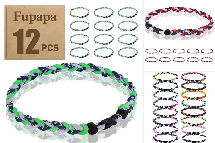 Detailed view of Best Team Color Necklaces